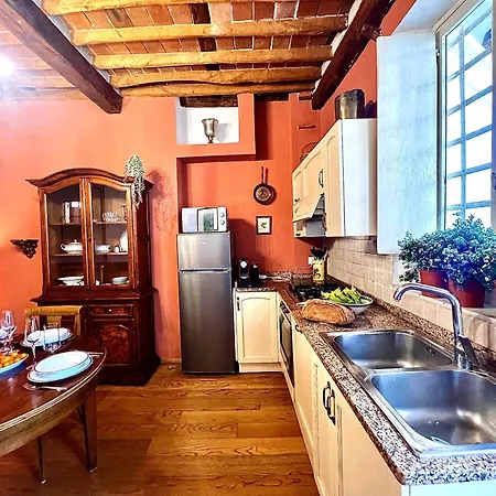 Casa Florian Apartment
